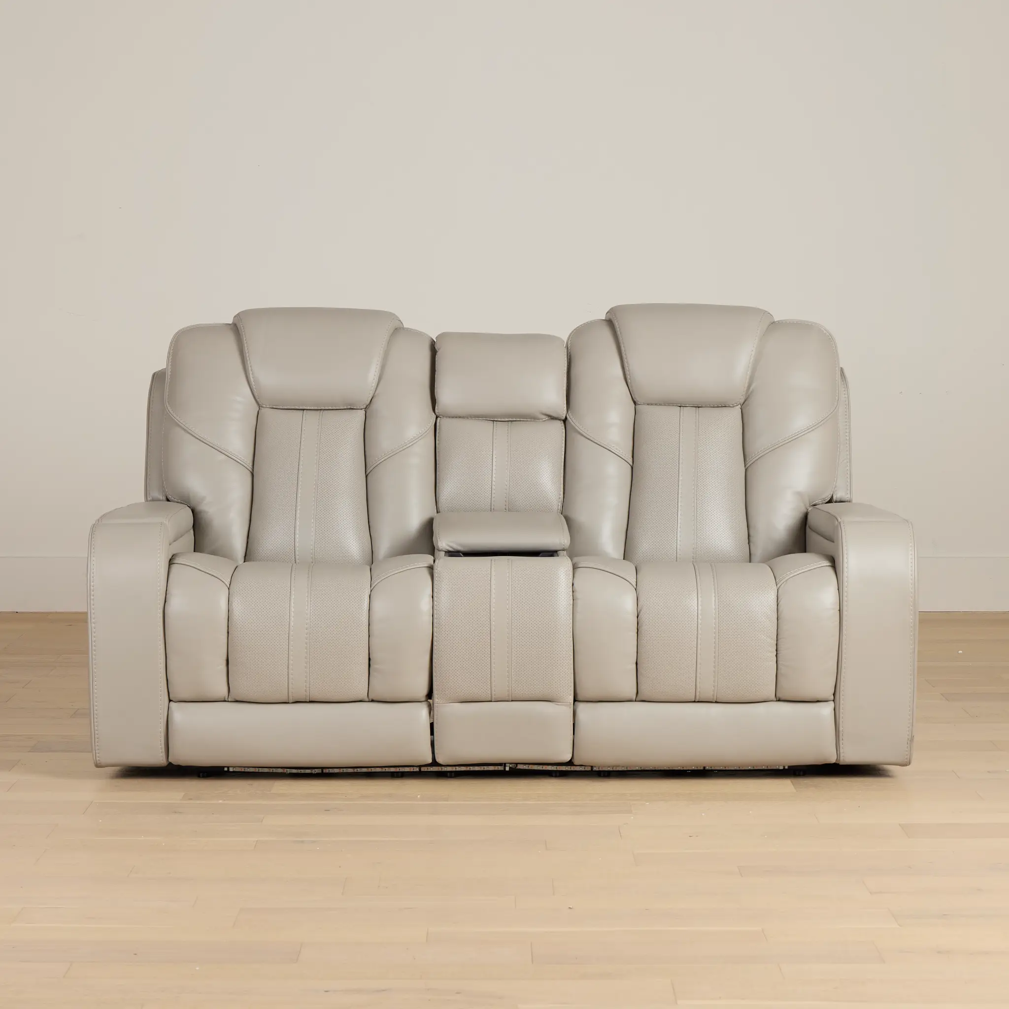 Eclipse Light Gray Lthr/vinyl Power Reclining Console Loveseat W/ Massage Eclipse Light Gray Lthr/vinyl Power Reclining Console Loveseat W/ Massage