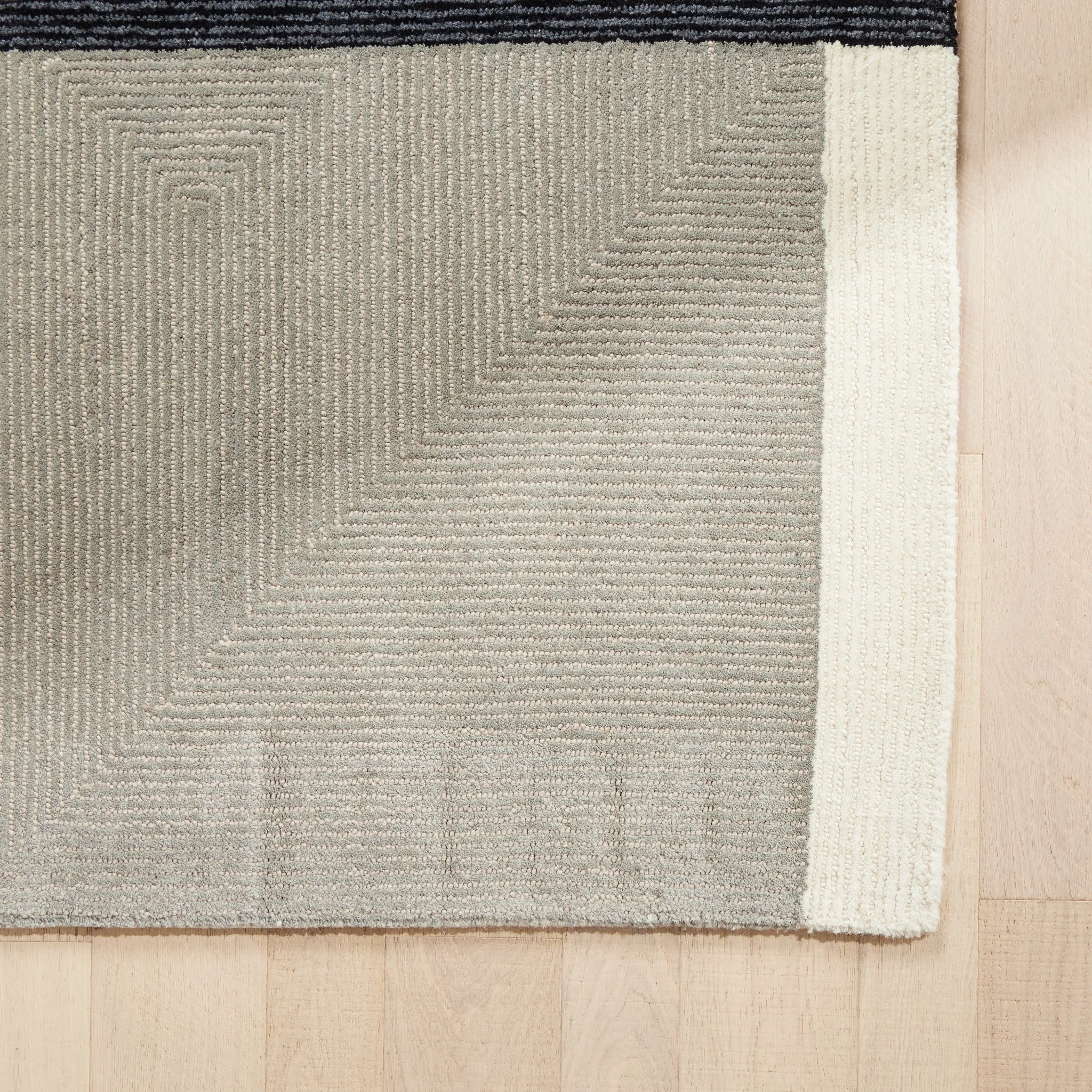 Linesi Dark Gray 5x8 Area Rug