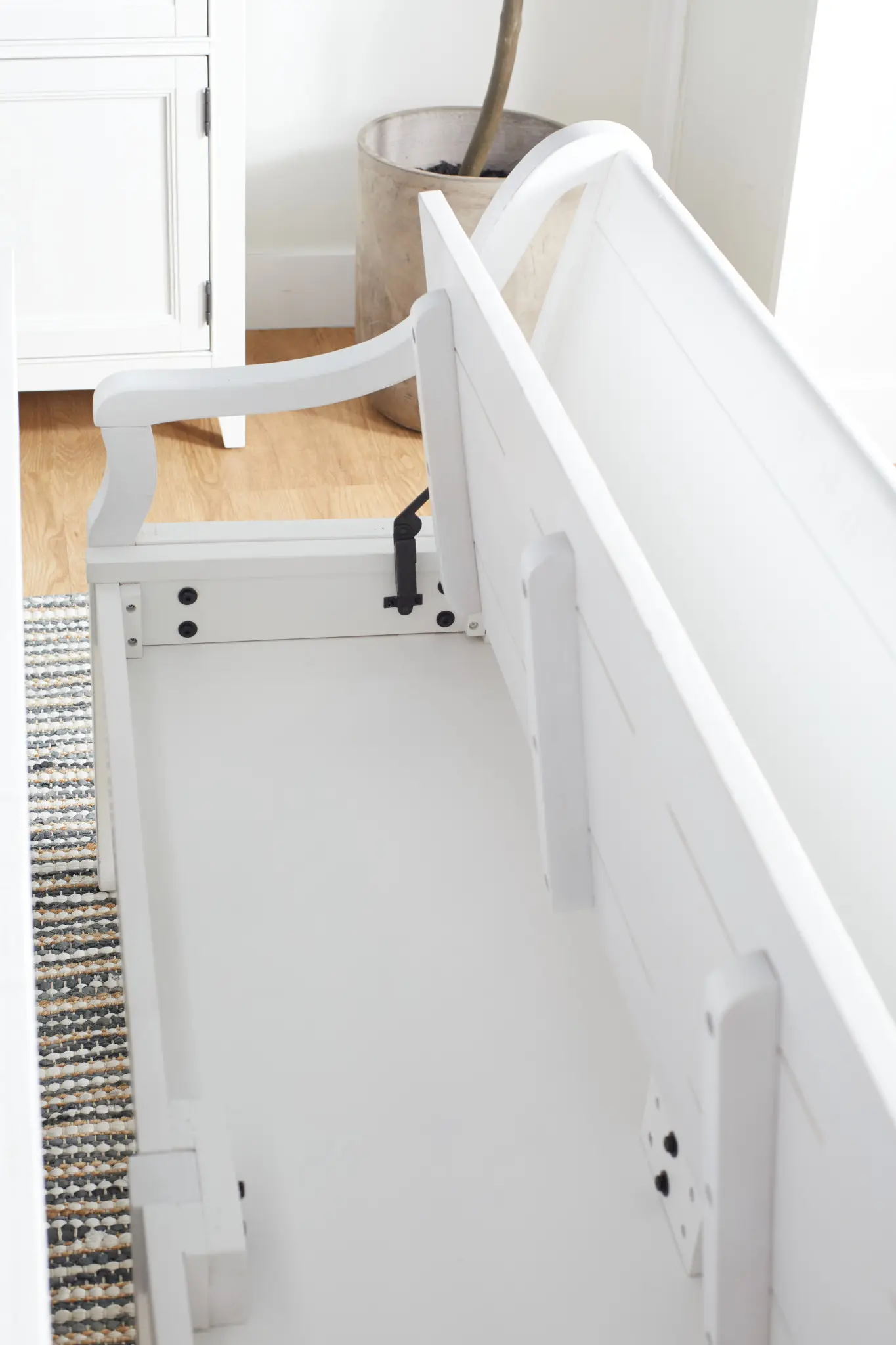 Heron Cove White Storage Dining Bench Heron Cove White Storage Dining Bench