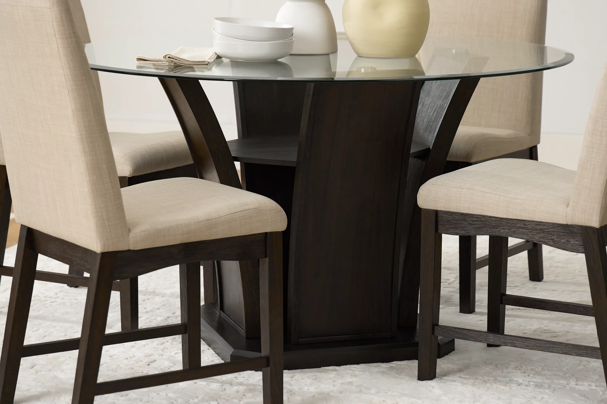 Roswell Glass Round Table