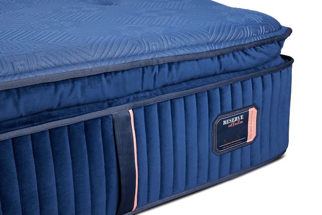 Stearns & Foster Reserve Soft Euro Pillow Top Mattress Set