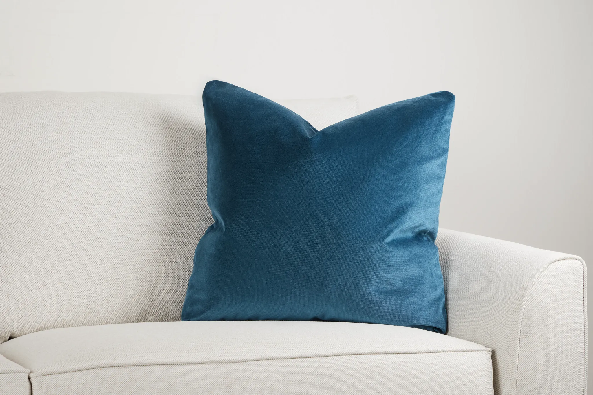 Lauran Dark Blue 22" Accent Pillow