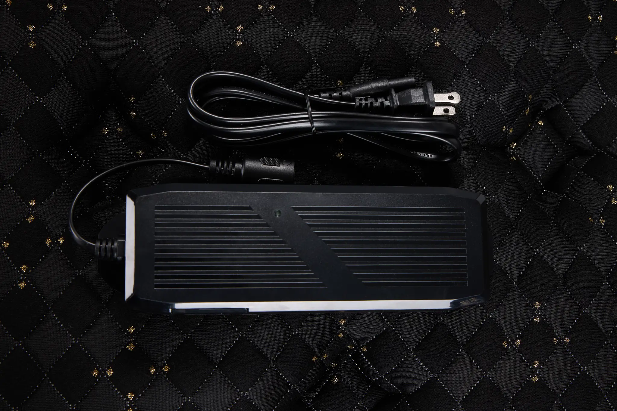 Beautyrest Black Series Four Summit Plush Deluxe Adjustable Mattress Set Beautyrest Black Series Four Summit Plush Deluxe Adjustable Mattress Set