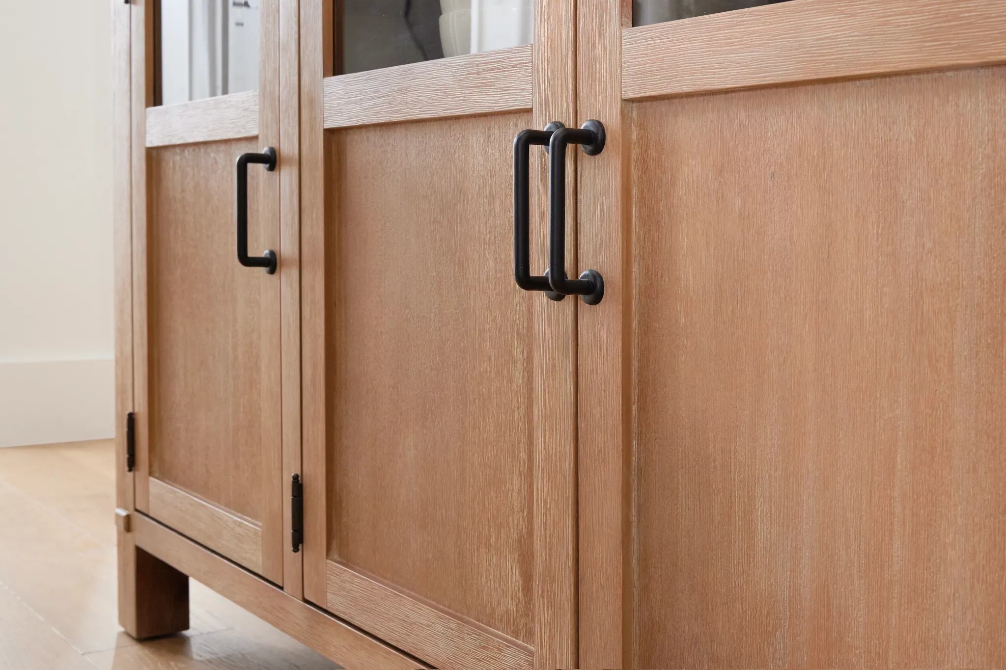 Park City Light Tone Server