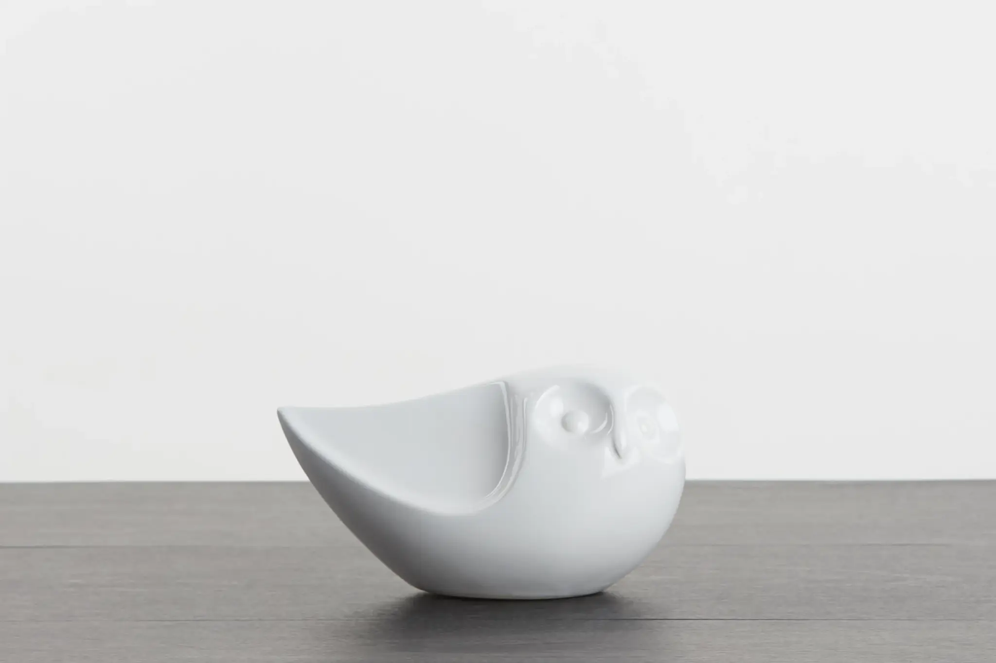 Gary White Tabletop Accessory Gary White Tabletop Accessory