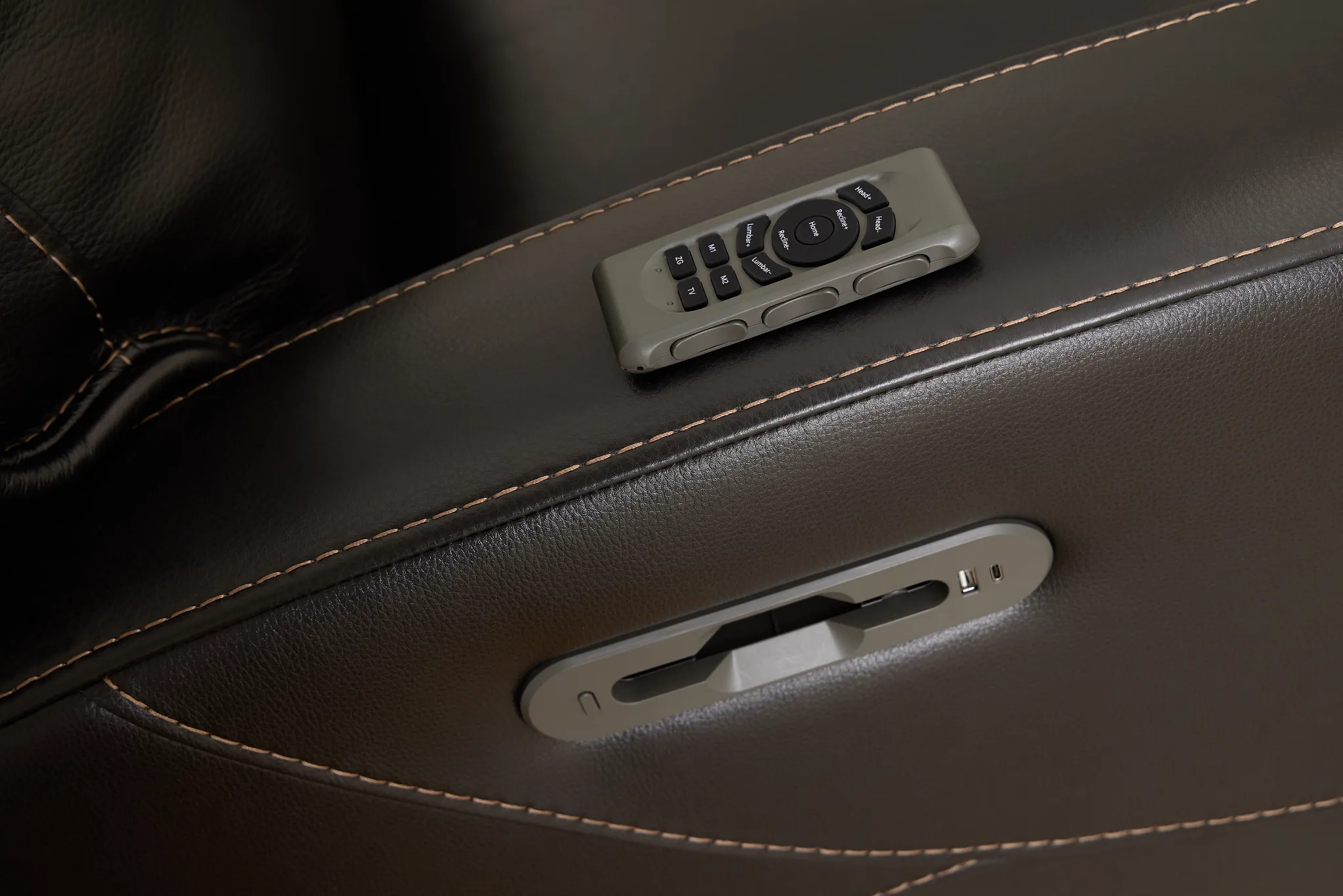 Casey Black Lthr/vinyl Power Reclining Sofa