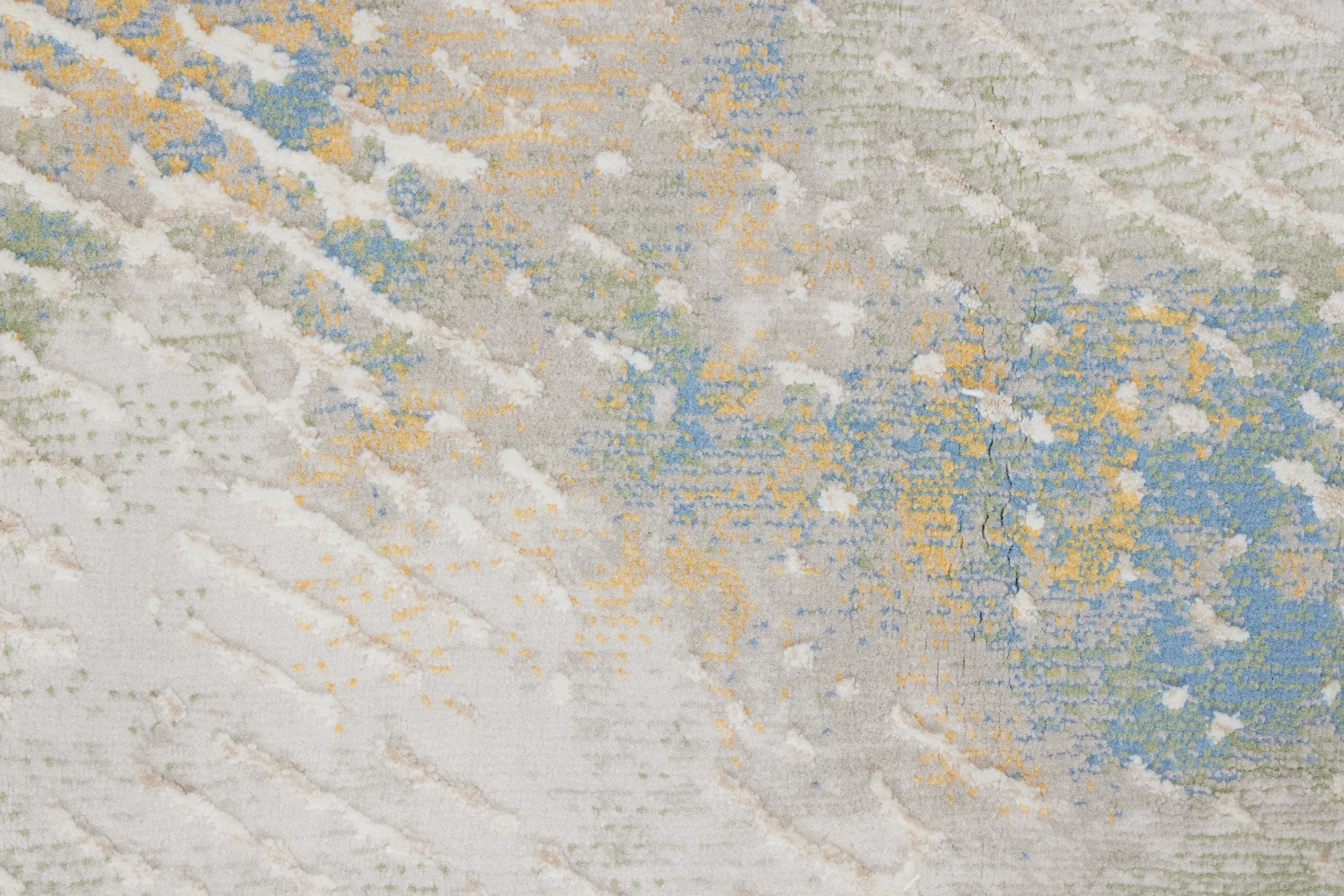 Quami Light Green 8x10 Area Rug