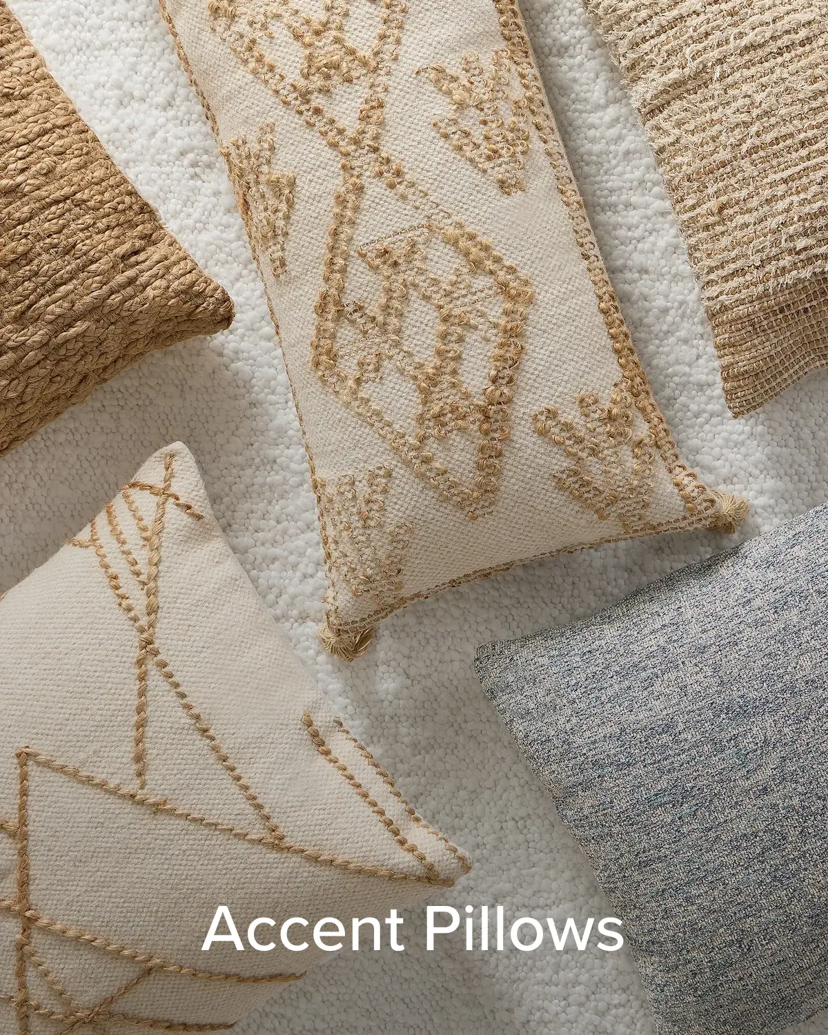 MAR15370-0627-0206-FebBrand-AccentPillows-ECB-XLG.jpg