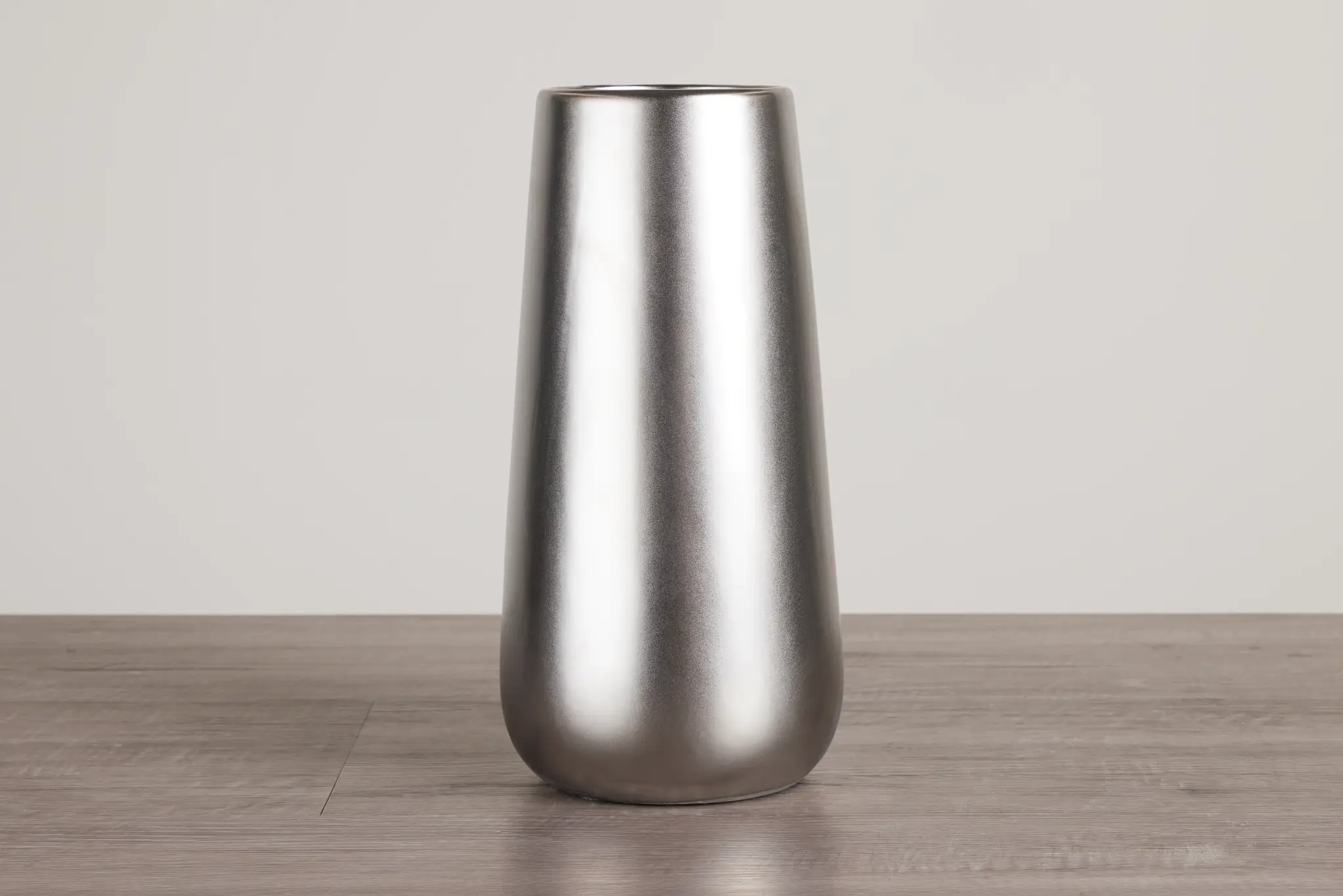 Iika Silver Large Vase Iika Silver Large Vase
