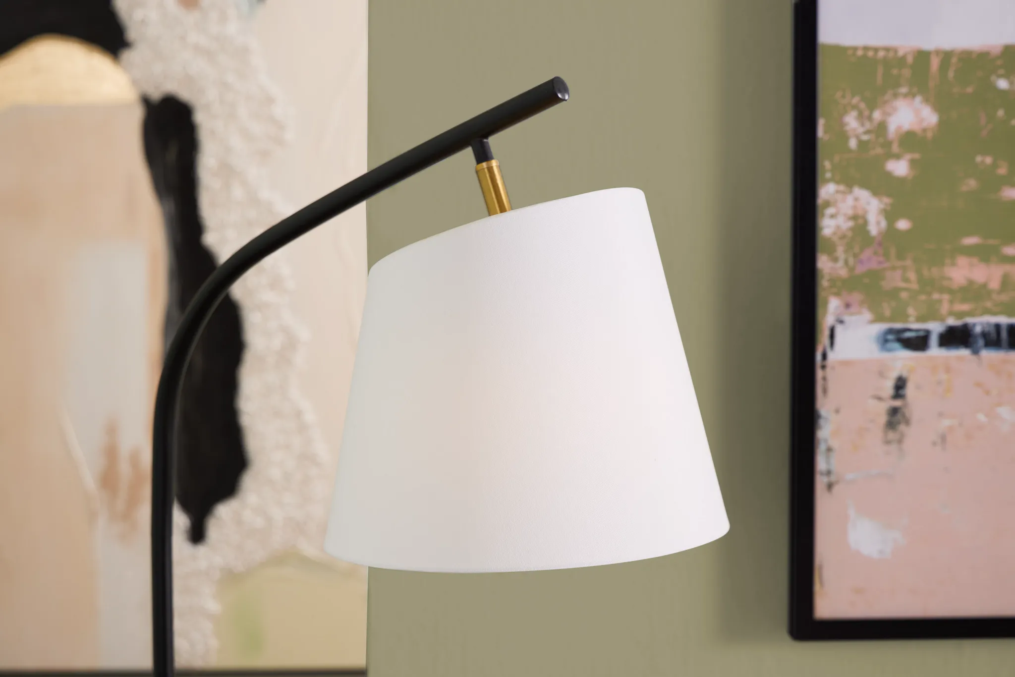 Sunna Black Floor Lamp