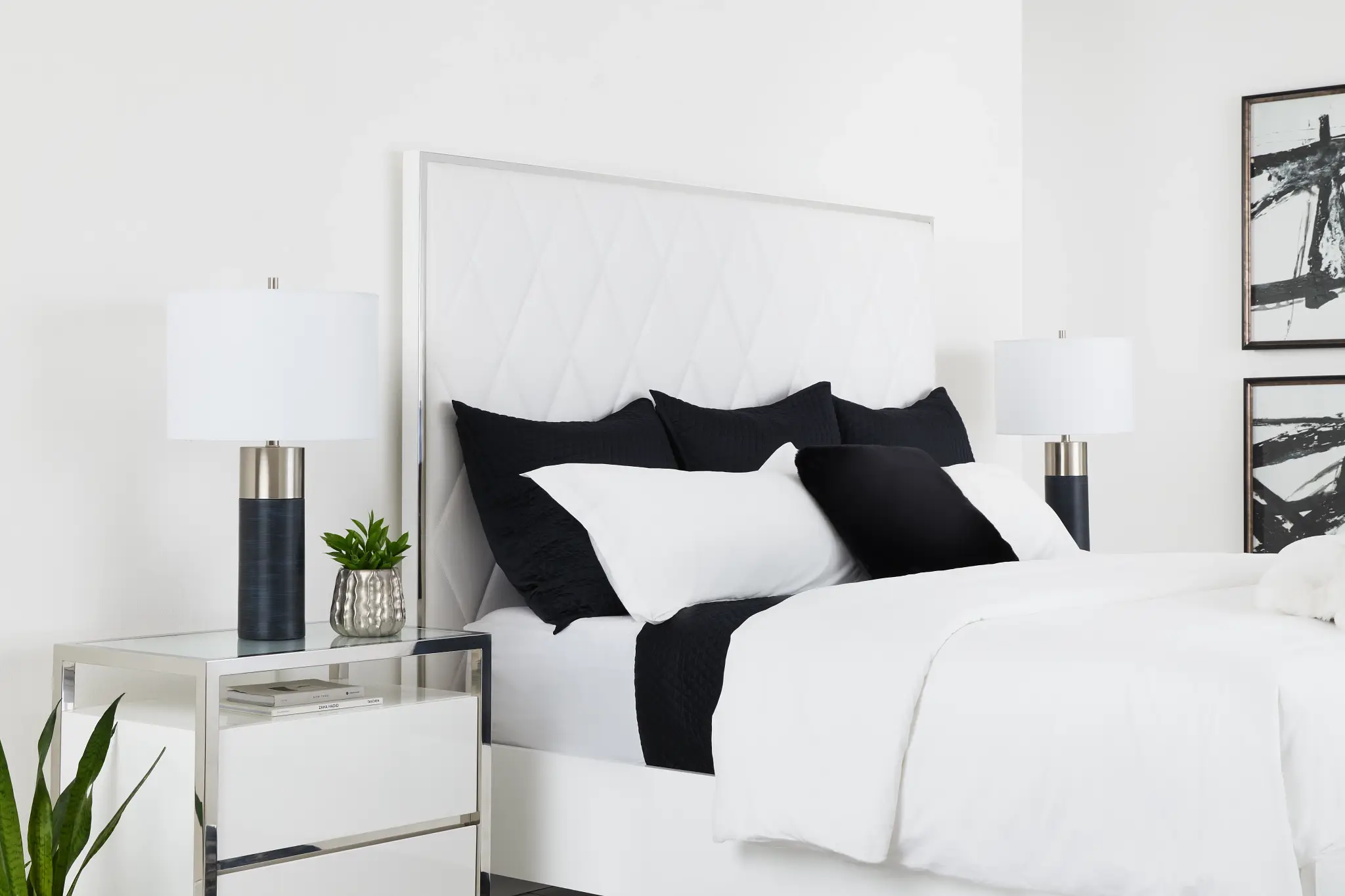 Miami White Uph Platform Bed Miami White Uph Platform Bed