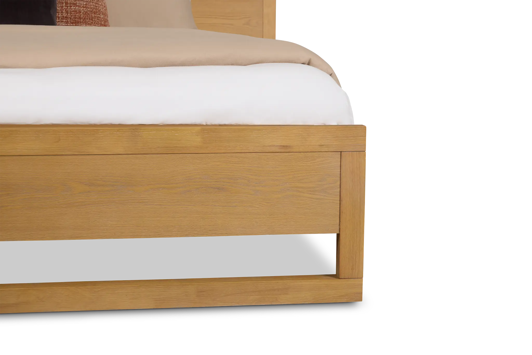 Williamsburg Light Tone Platform Bed Williamsburg Light Tone Platform Bed