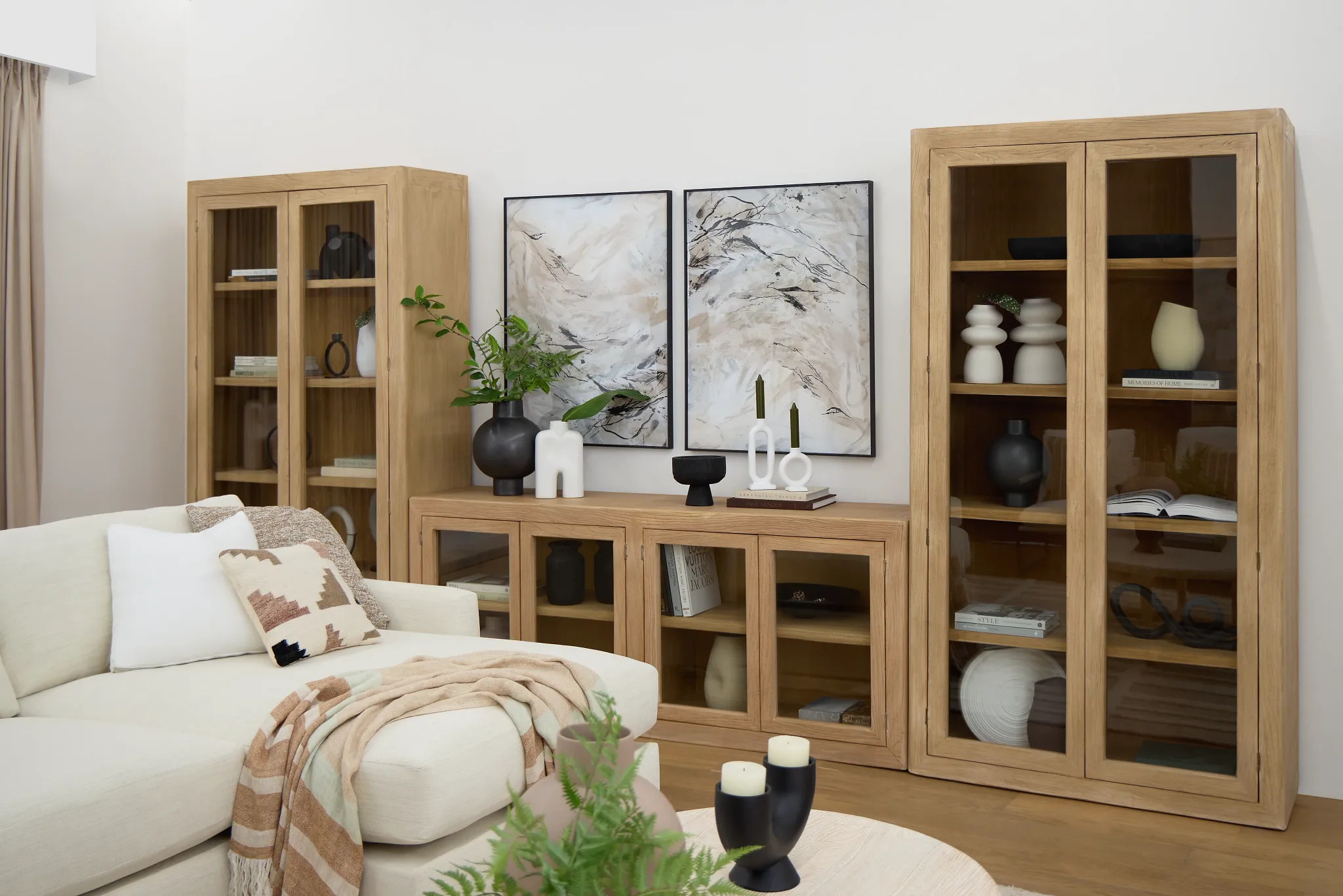 Lipp Light Tone 4 Door Cabinet