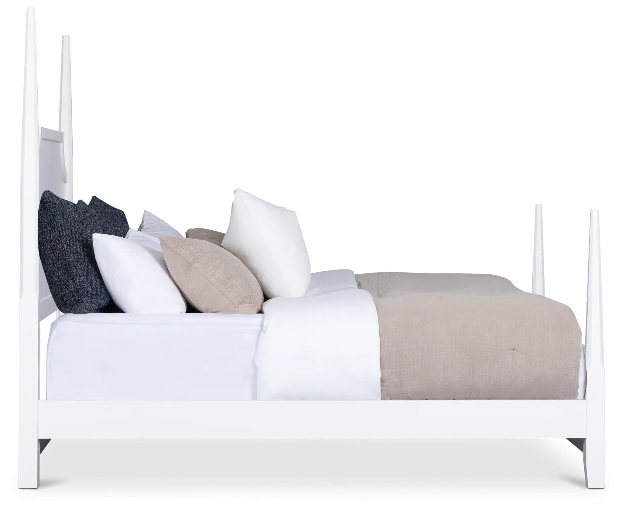 Carolina White Poster Bed Carolina White Poster Bed