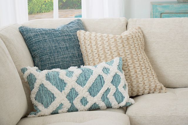 Sutt Teal 22" Accent Pillow