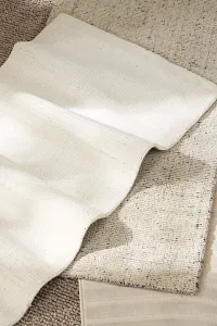 Divine White 2x7 Runner