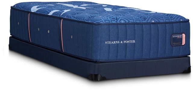 Stearns & Foster Lux Estate Medium Low-profile Mattress Set