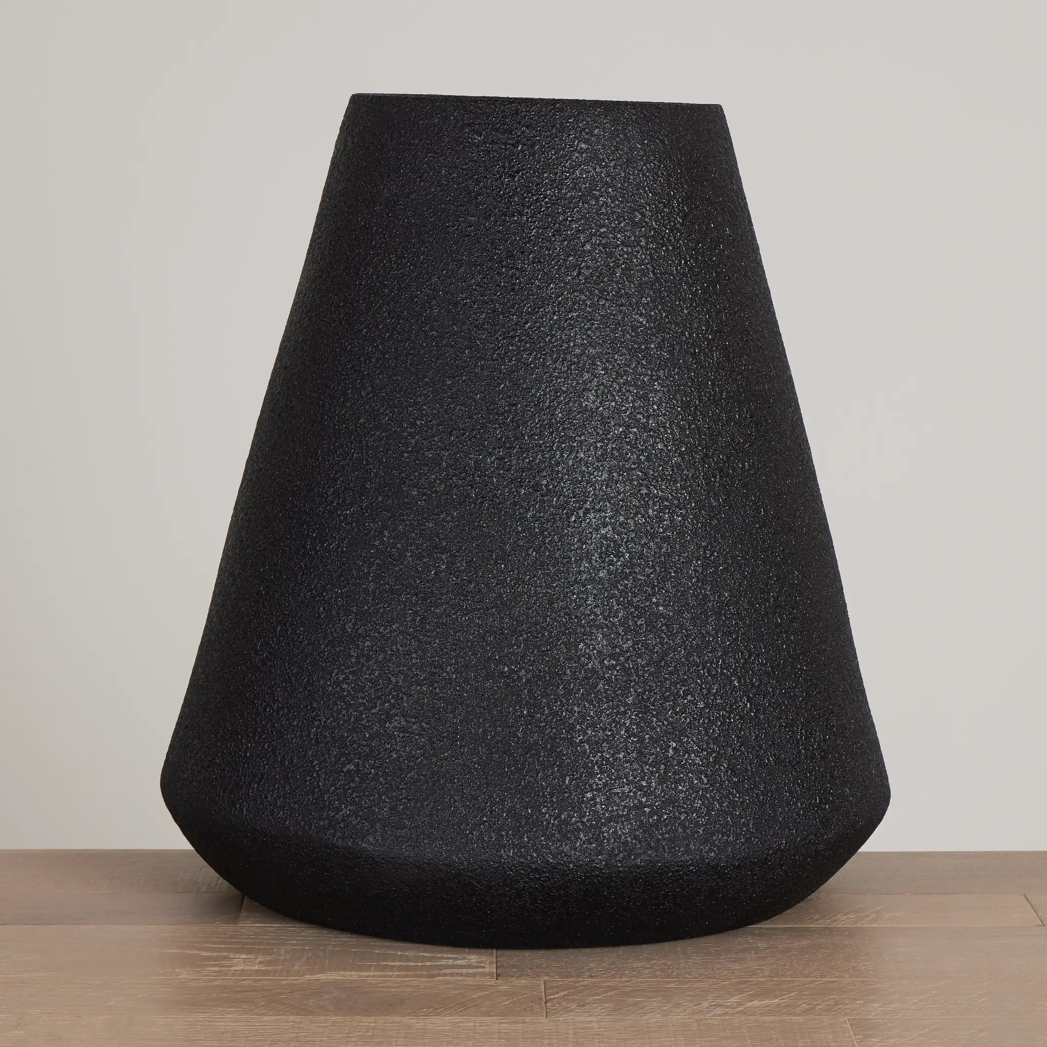 Calla Black Planter Calla Black Planter