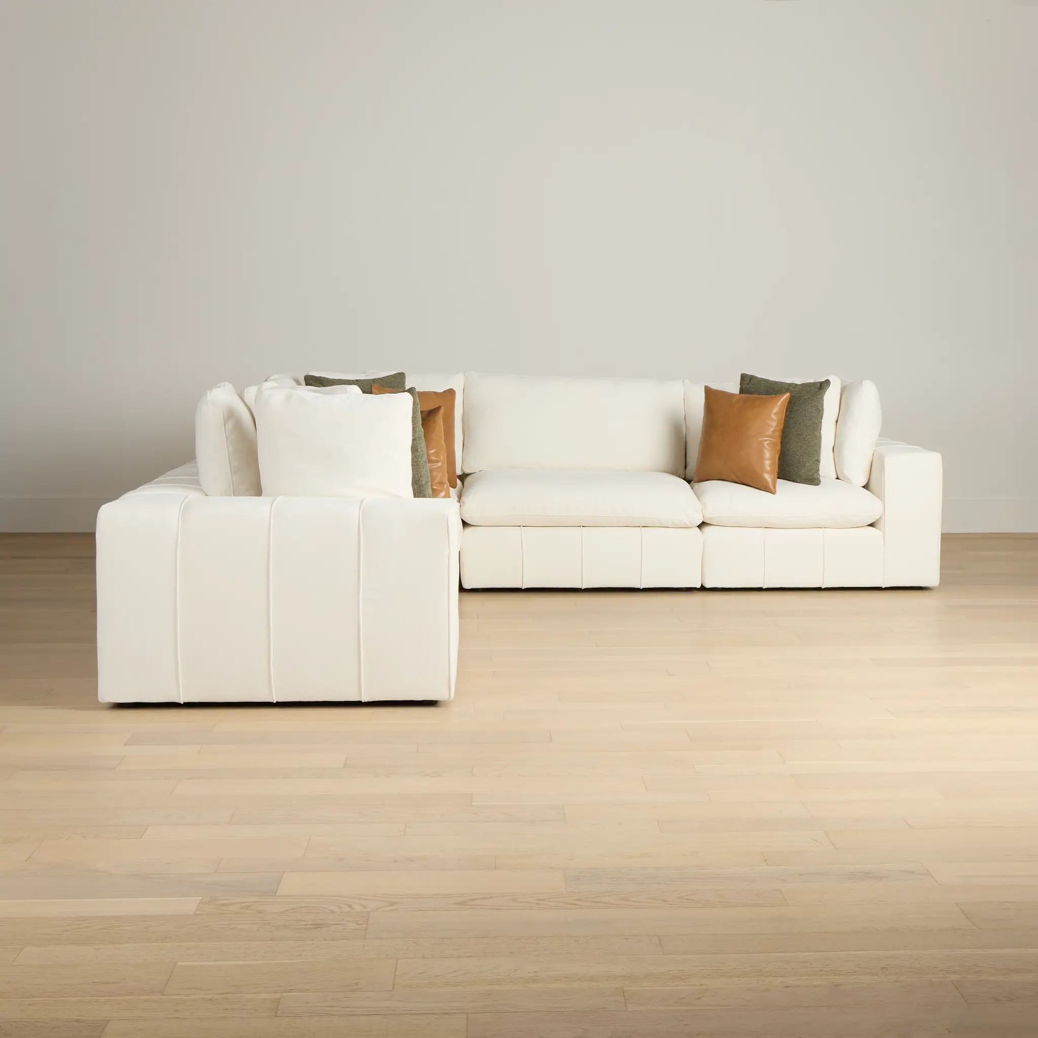 Cruz White Fabric 5-piece Modular Sectional Cruz White Fabric 5-piece Modular Sectional