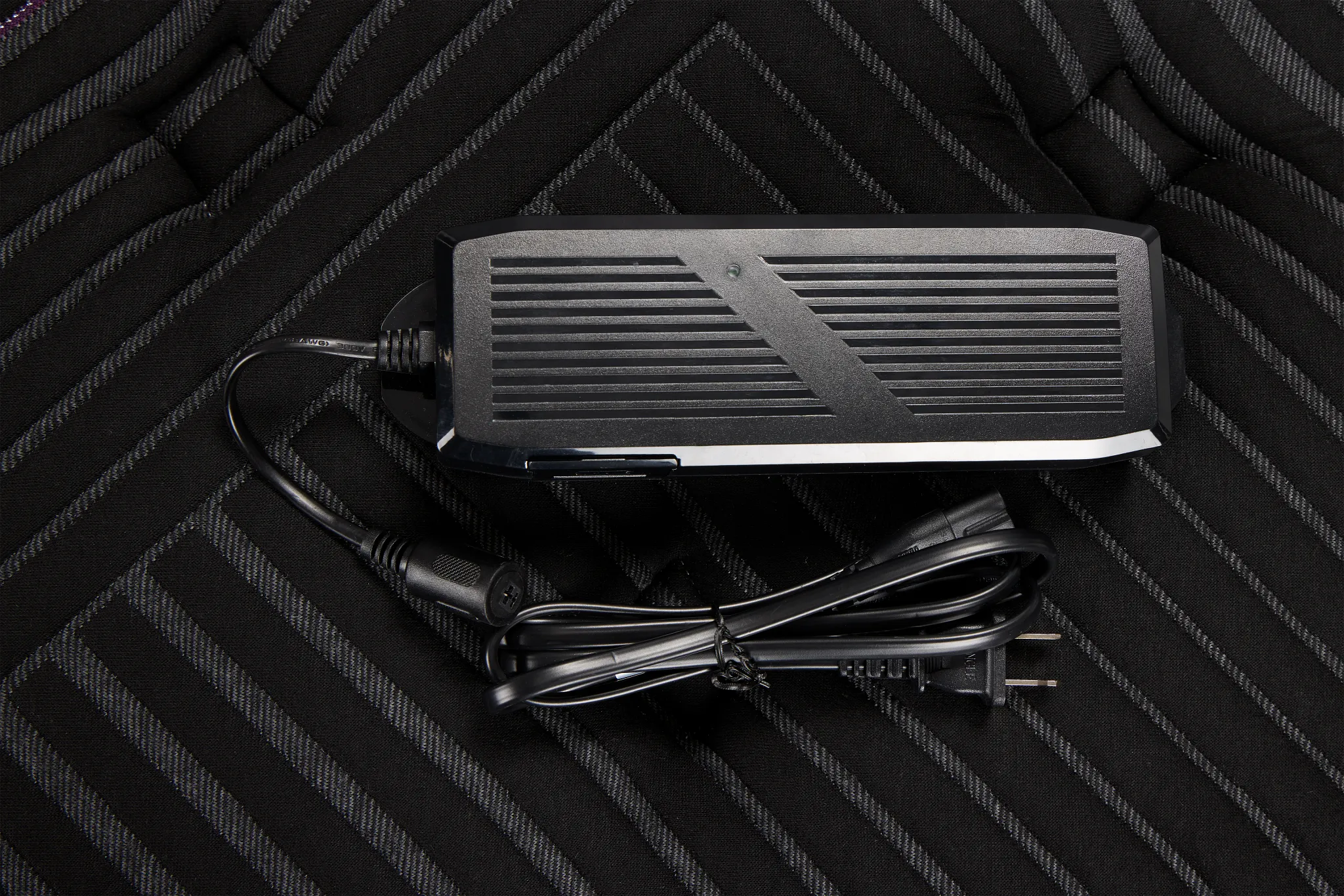 Beautyrest Black Series Two Plush Pillow Top Deluxe Adjustable Mattress Set