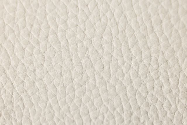 Walker Ivory Lthr/vinyl Small Two-arm Power Reclining Sectional