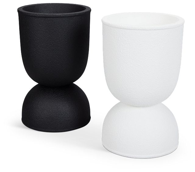 Conall Black Planter