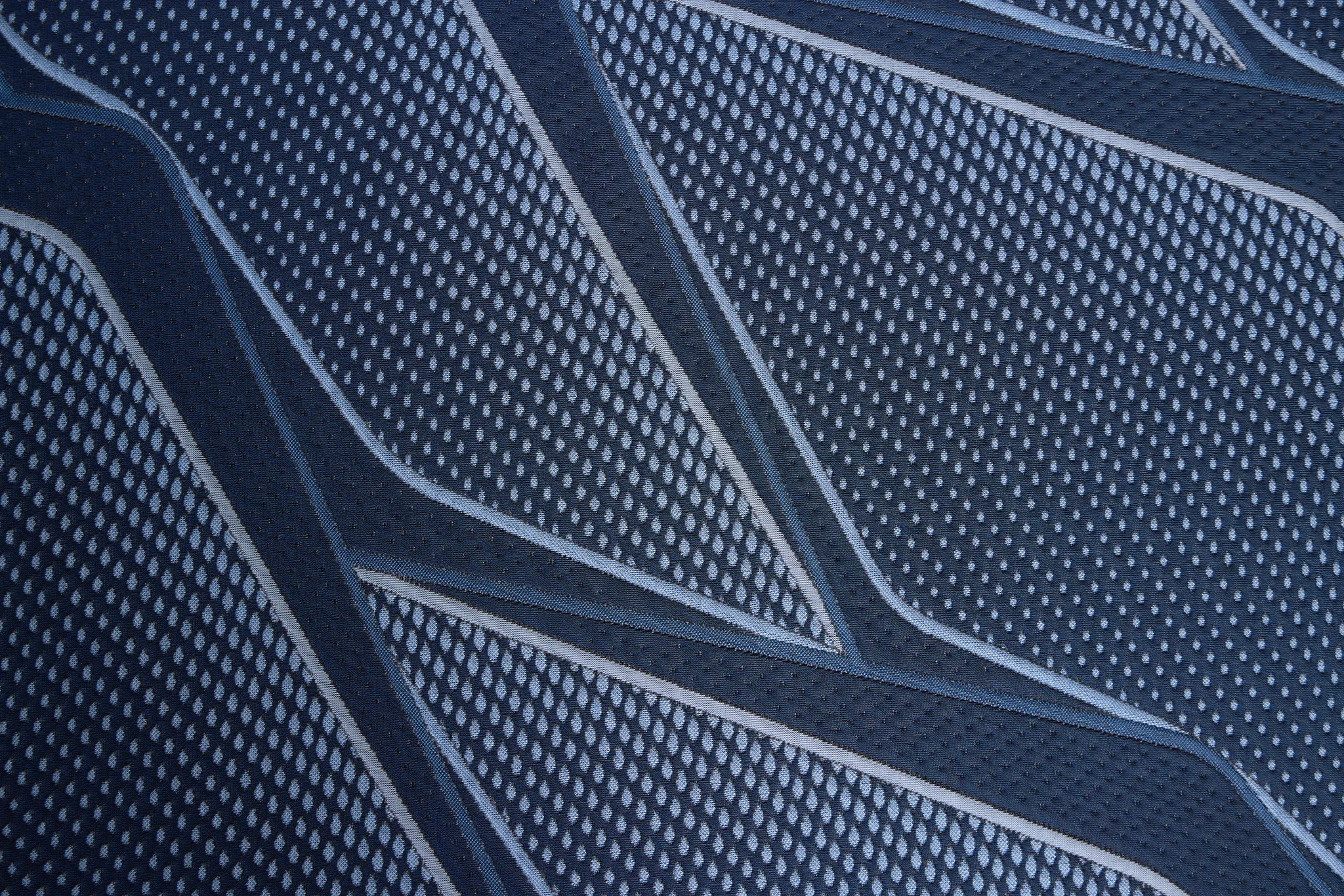 Iseries Nxg 1500 12" Firm Low-profile Mattress Set