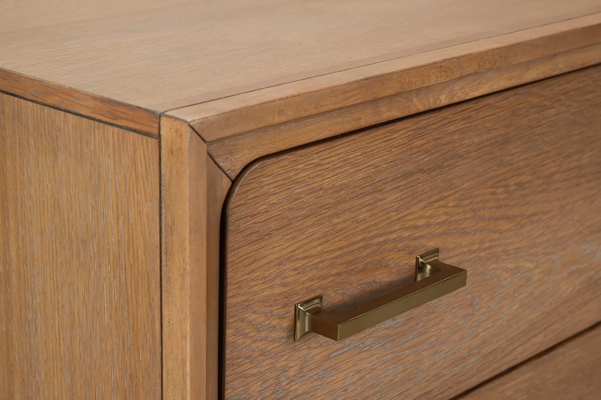 Provo Mid Tone Dresser