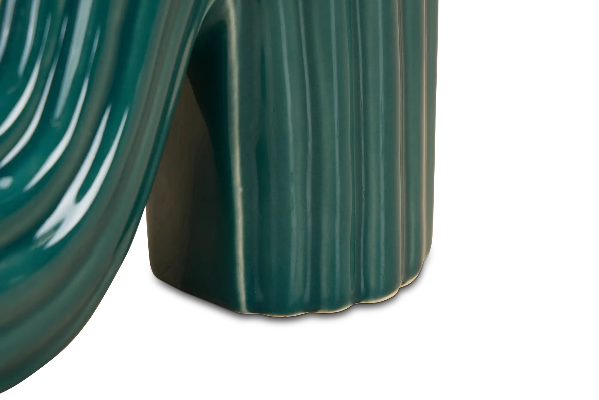 Oxnard Dark Green Ceramic Vase Oxnard Dark Green Ceramic Vase