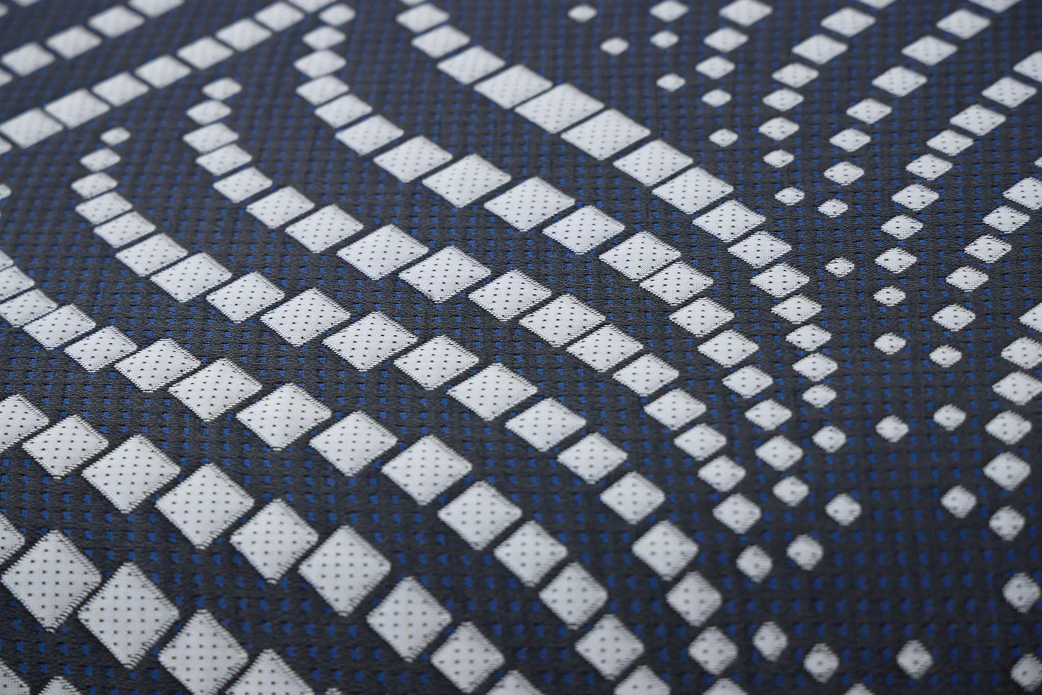 Sealy Posturepedic Plus High Point 14" Soft Hybrid Mattress Sealy Posturepedic Plus High Point 14" Soft Hybrid Mattress