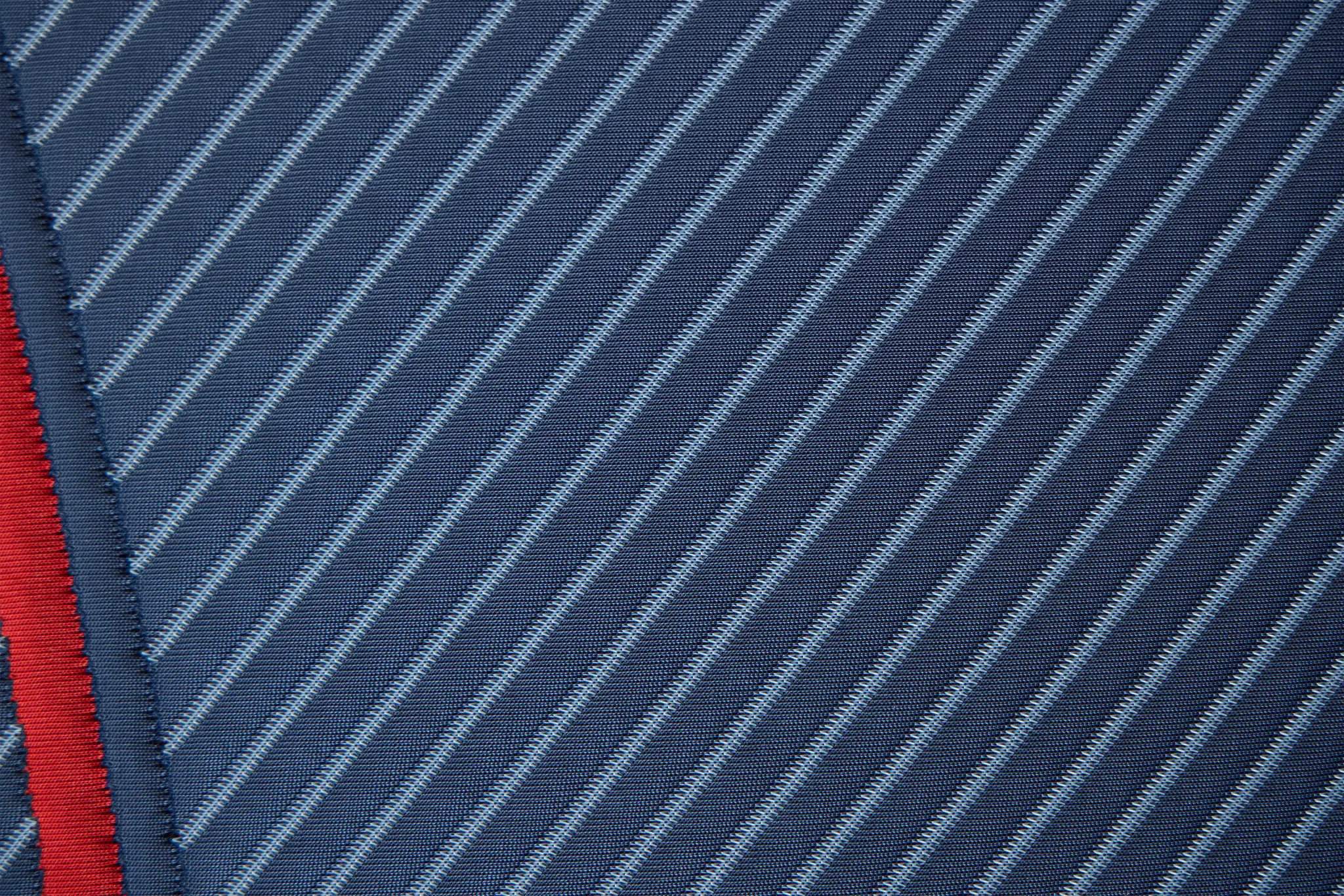 Posturepedic High Point Elite Hybrid 14" Soft Hybrid Mattress Posturepedic High Point Elite Hybrid 14" Soft Hybrid Mattress