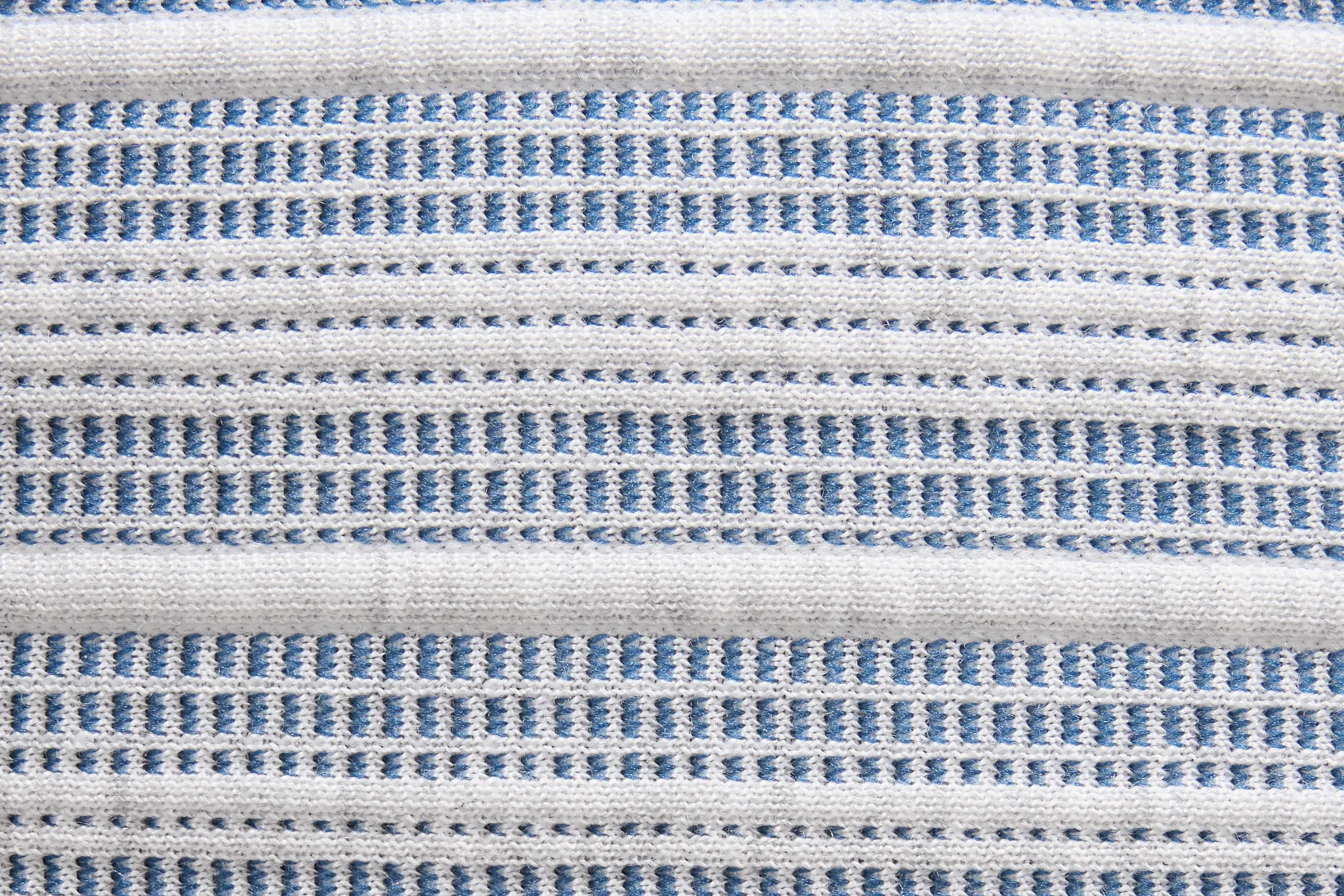 Kevin Charles By Sealy Signature Ultra Plush Low-profile Mattress Set