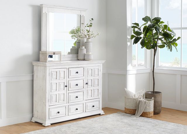 Davenport White Dresser