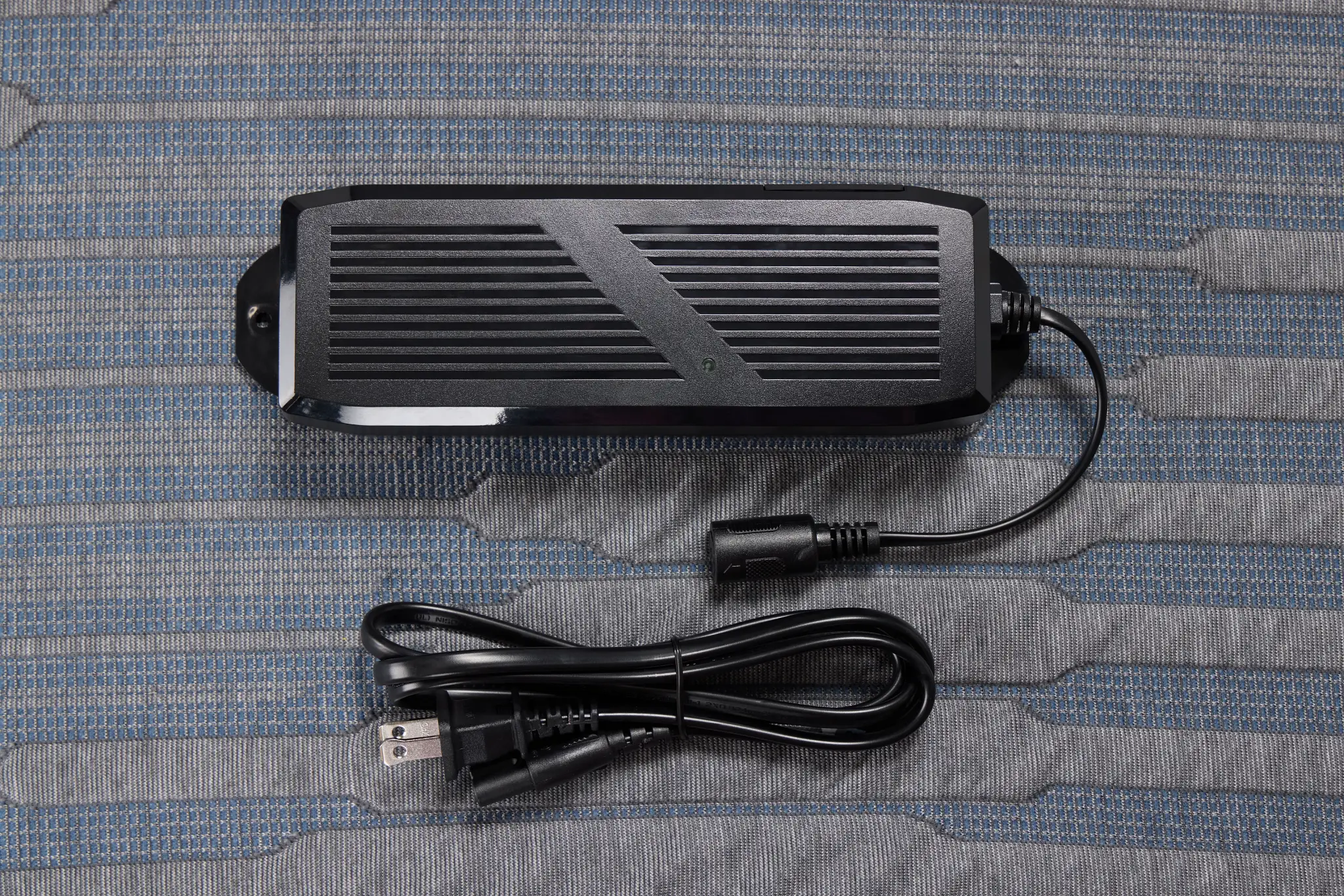 Kevin Charles By Sealy Hybrid Medium Plus Adjustable Mattress Set Kevin Charles By Sealy Hybrid Medium Plus Adjustable Mattress Set