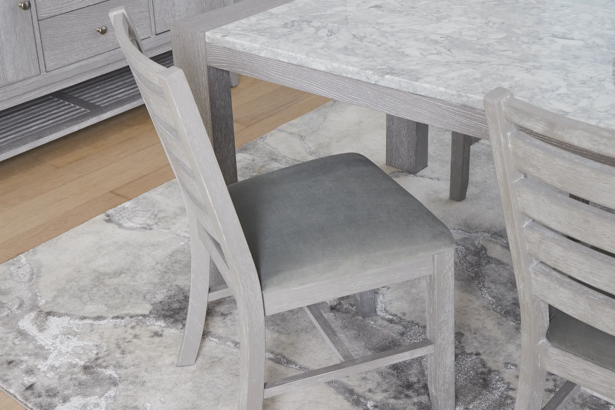 Mckinney Gray Uph Slat Side Chair