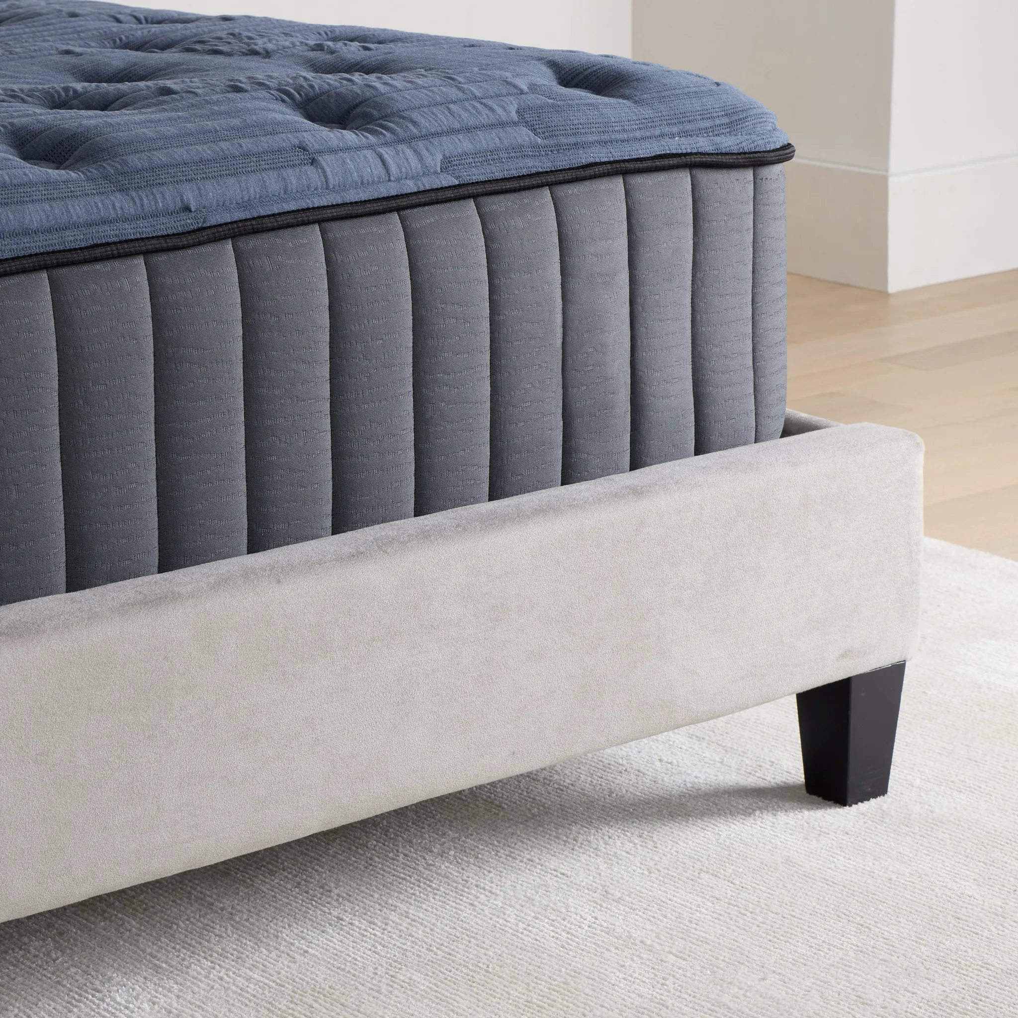 Kevin Charles By Sealy Reserve Lux 14" Plush Tight Top Mattress