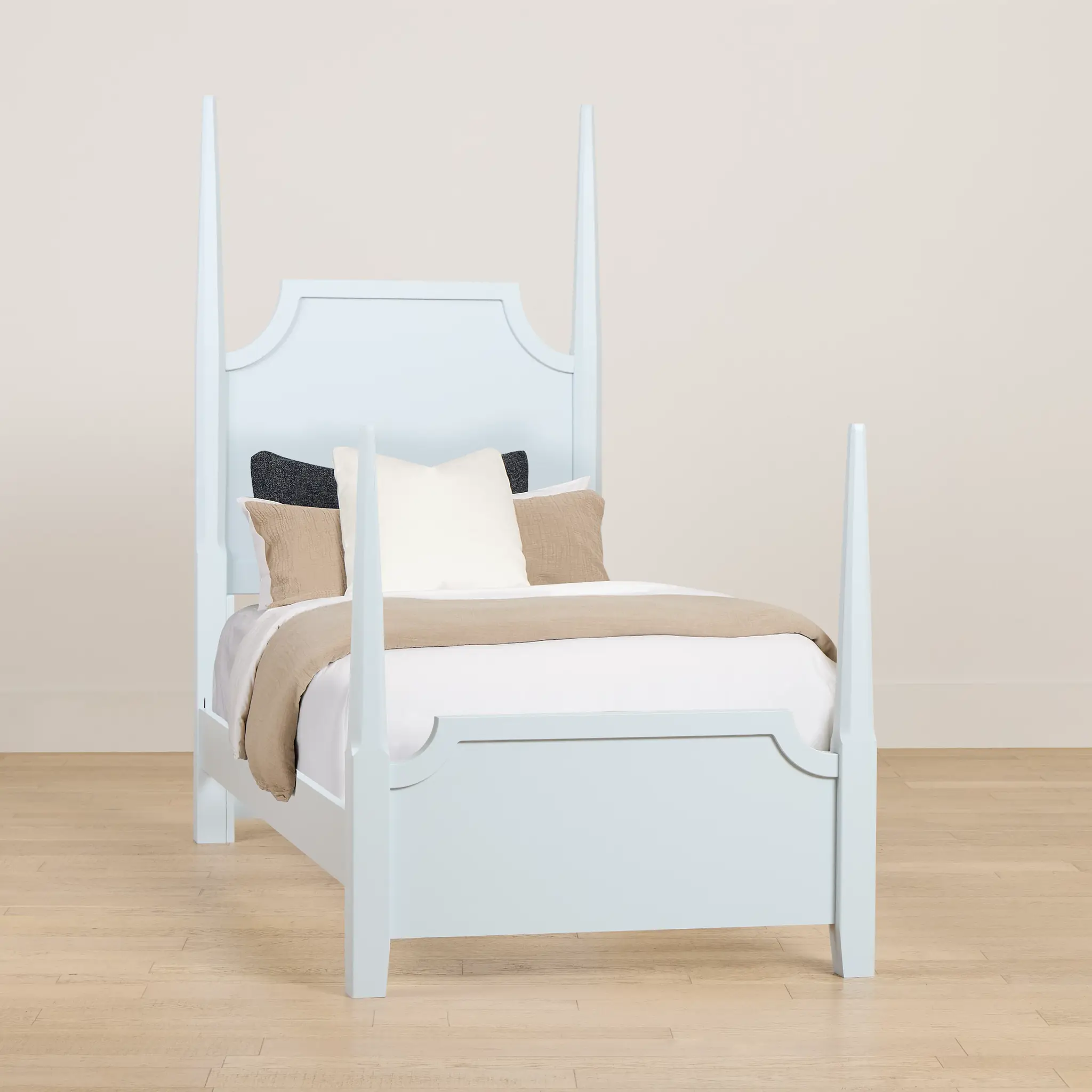 Carolina Light Blue Poster Bed Carolina Light Blue Poster Bed
