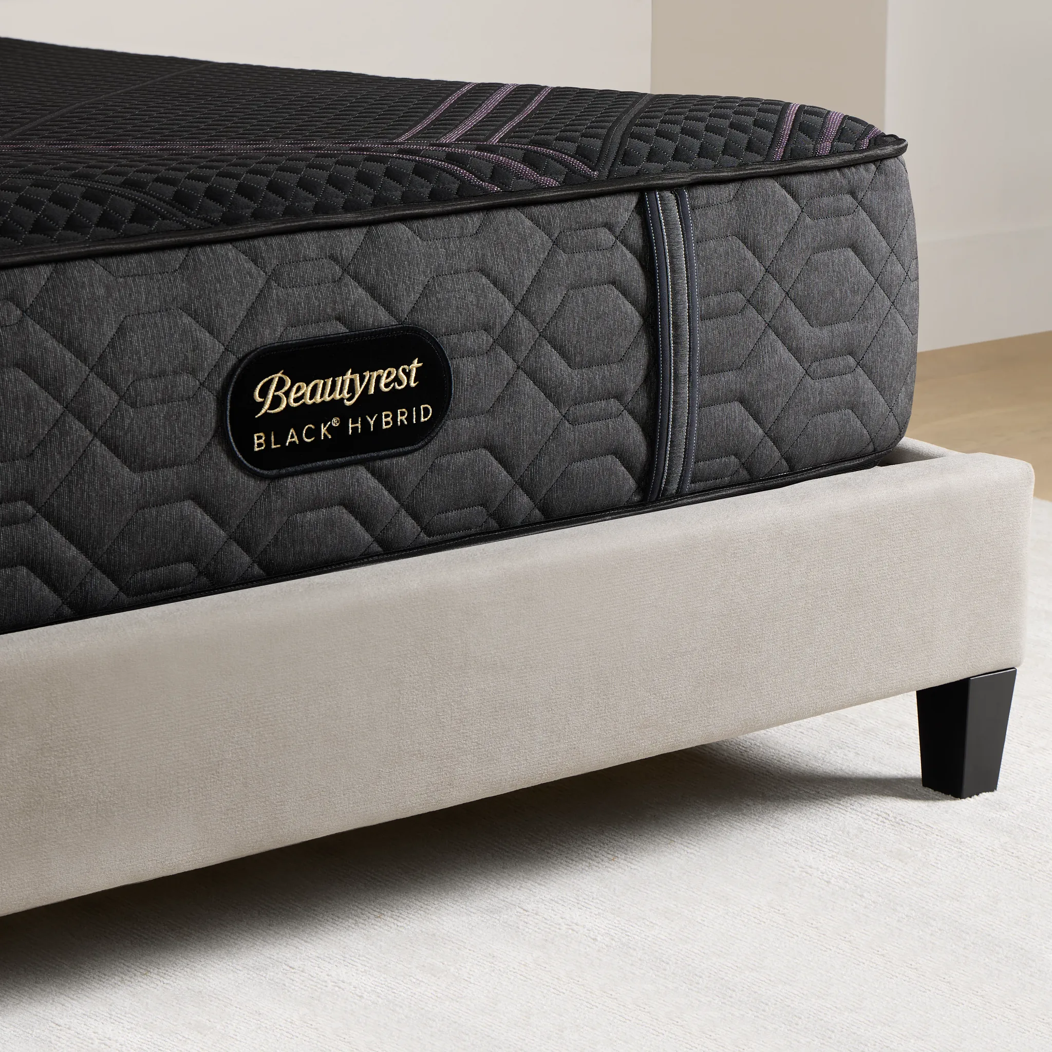 Beautyrest Black Series Two 13.5" Plush Hybrid Mattress