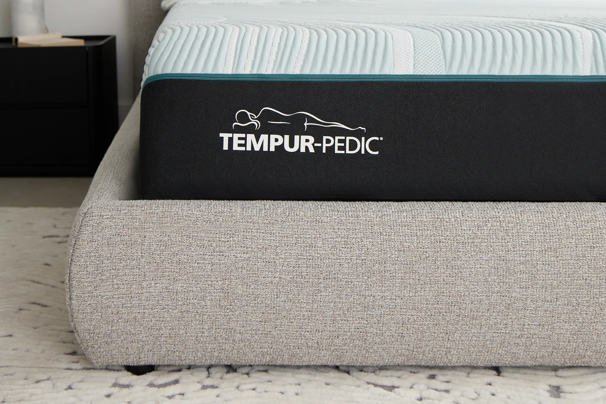 Tempur-pedic Tempur-proadapt 12" Medium Hybrid Mattress