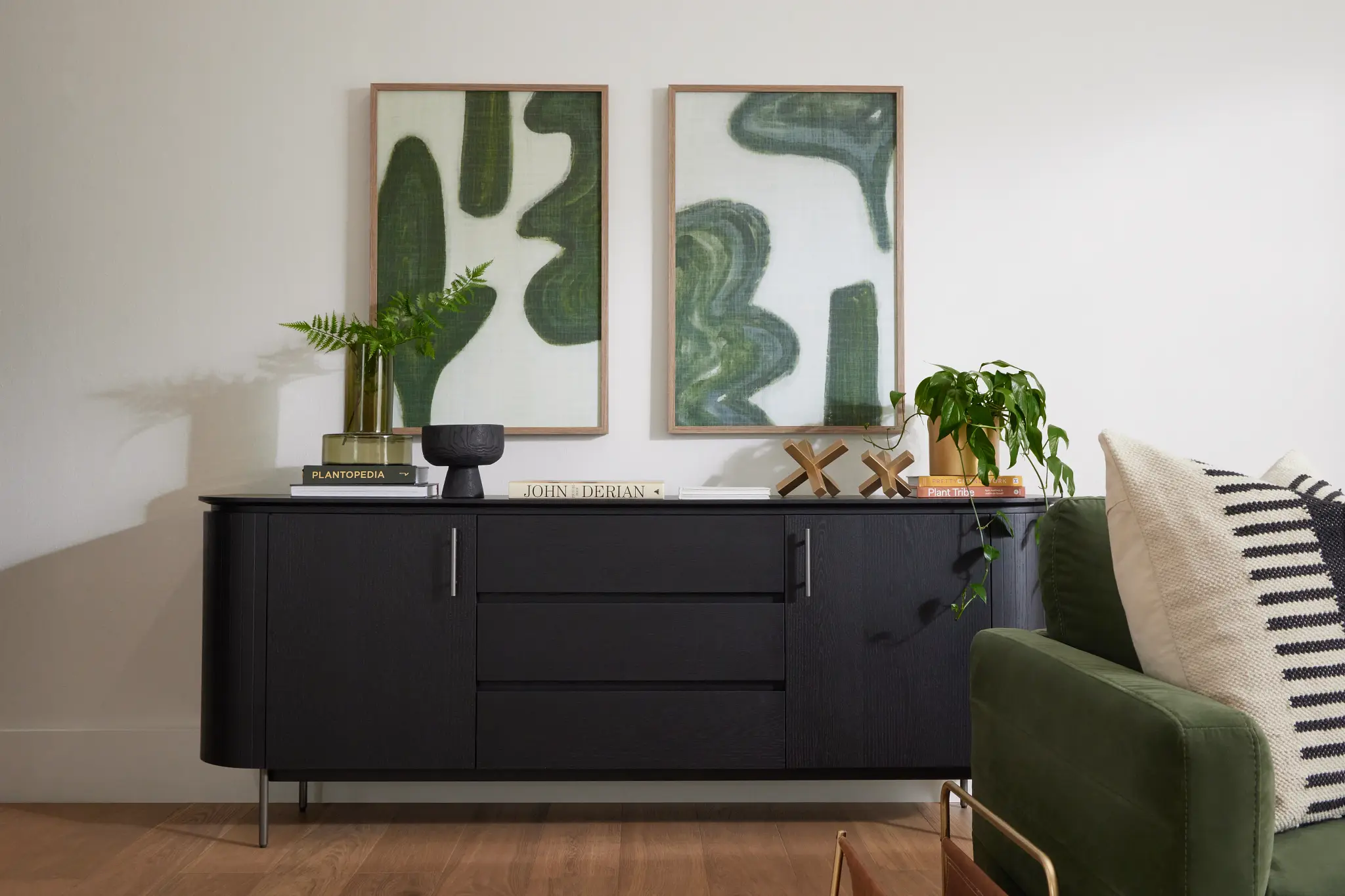 Holiday Styling Tips for Nomad