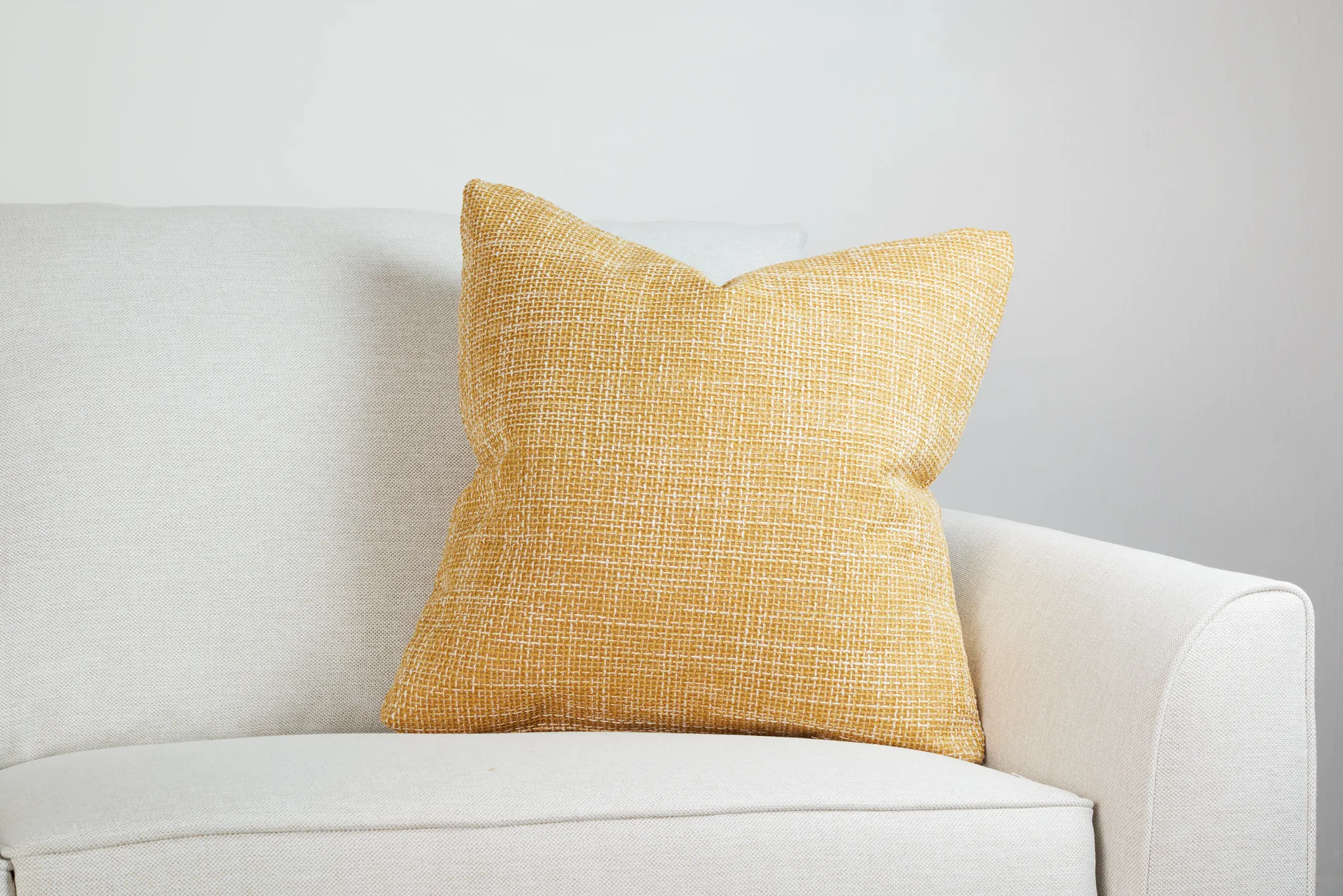Sutt Yellow 20" Accent Pillow