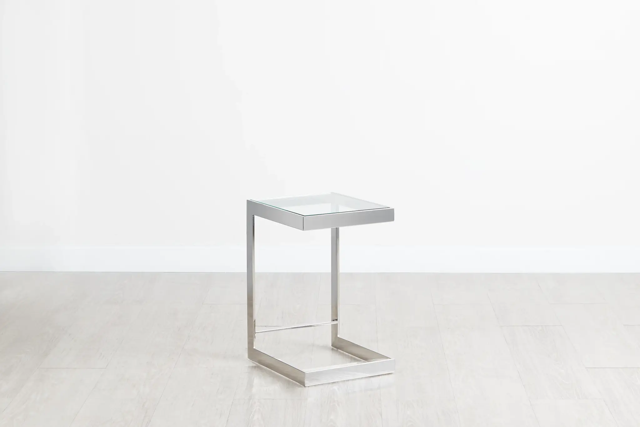 Miami Glass C-side Table Miami Glass C-side Table