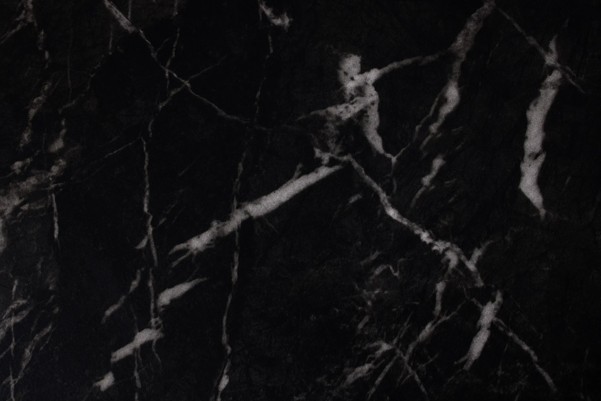 Merrick Black Round Table With 4 Black Upholstered Side Chairs