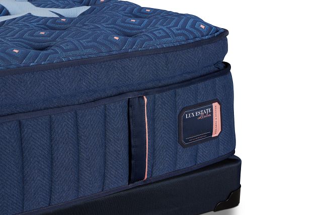Stearns & Foster Lux Estate Soft Low-profile Mattress Set