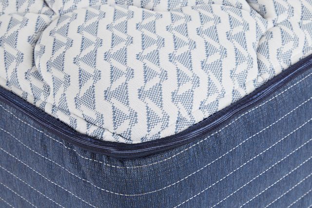 Serta Serene Sky Plush Low-profile Mattress Set