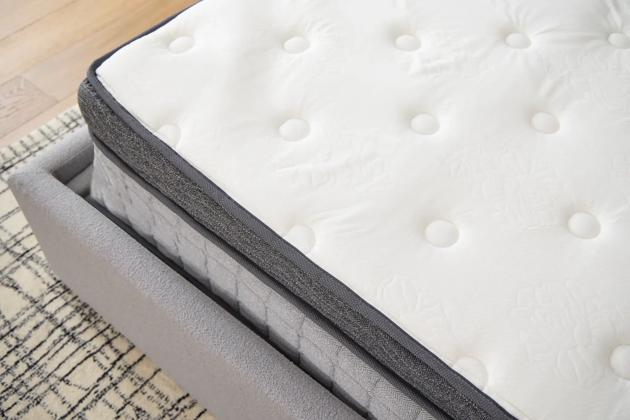 Rest & Renew By Zinus Pocket Innerspring 14" Pillow Top Mattress Rest & Renew By Zinus Pocket Innerspring 14" Pillow Top Mattress