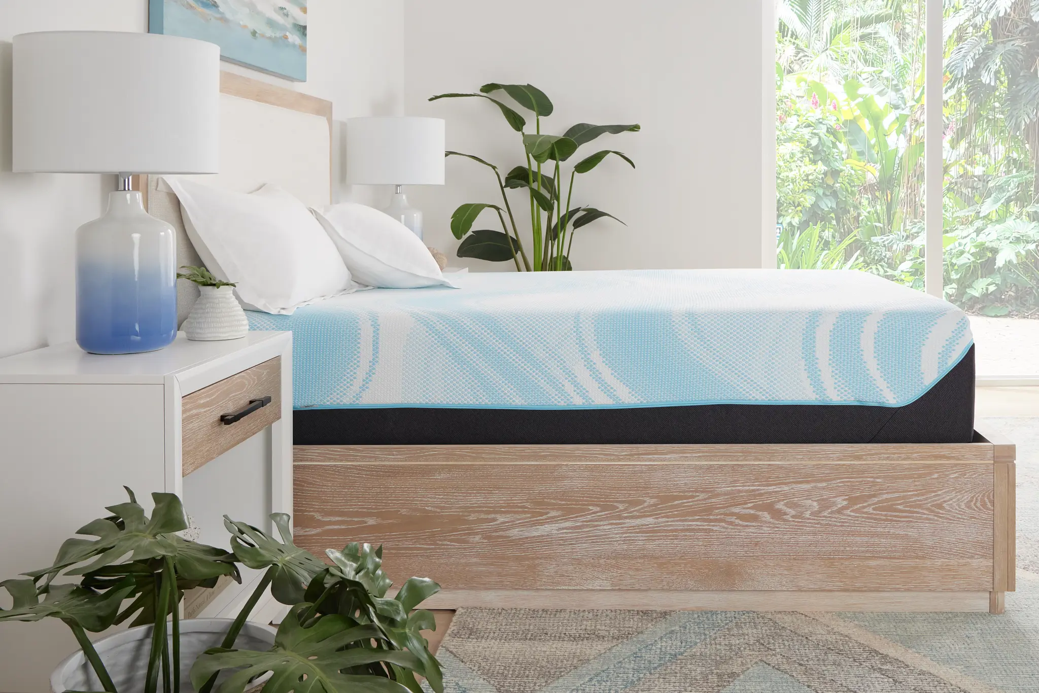 Tempur-pedic Tempur-luxebreeze 13" Soft Mattress Tempur-pedic Tempur-luxebreeze 13" Soft Mattress