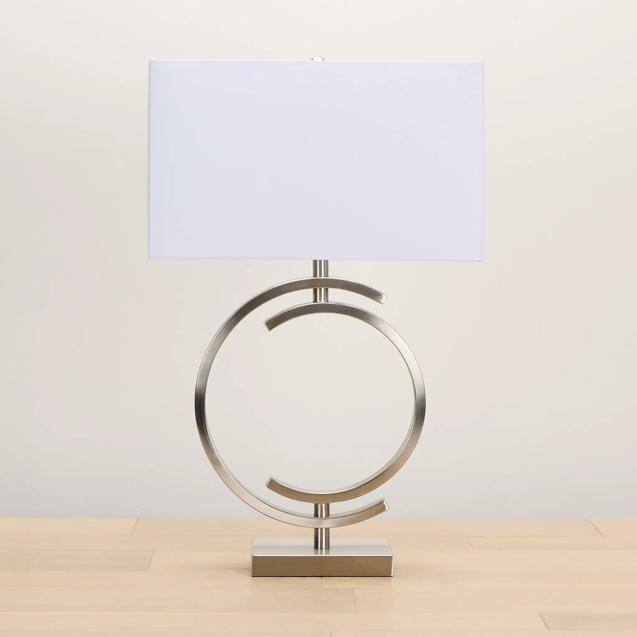 Circle Metal Table Lamp Circle Metal Table Lamp