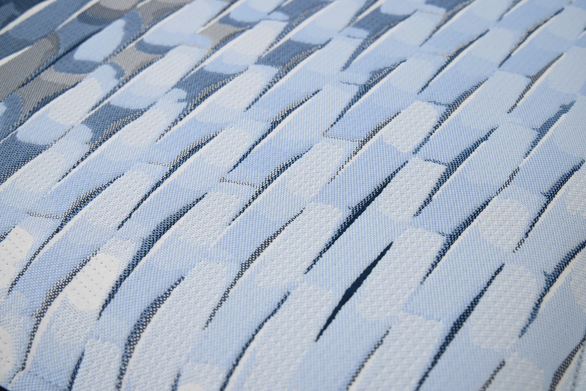 Serta Icomfort Aveda 12" Plush Memory Foam Mattress Serta Icomfort Aveda 12" Plush Memory Foam Mattress