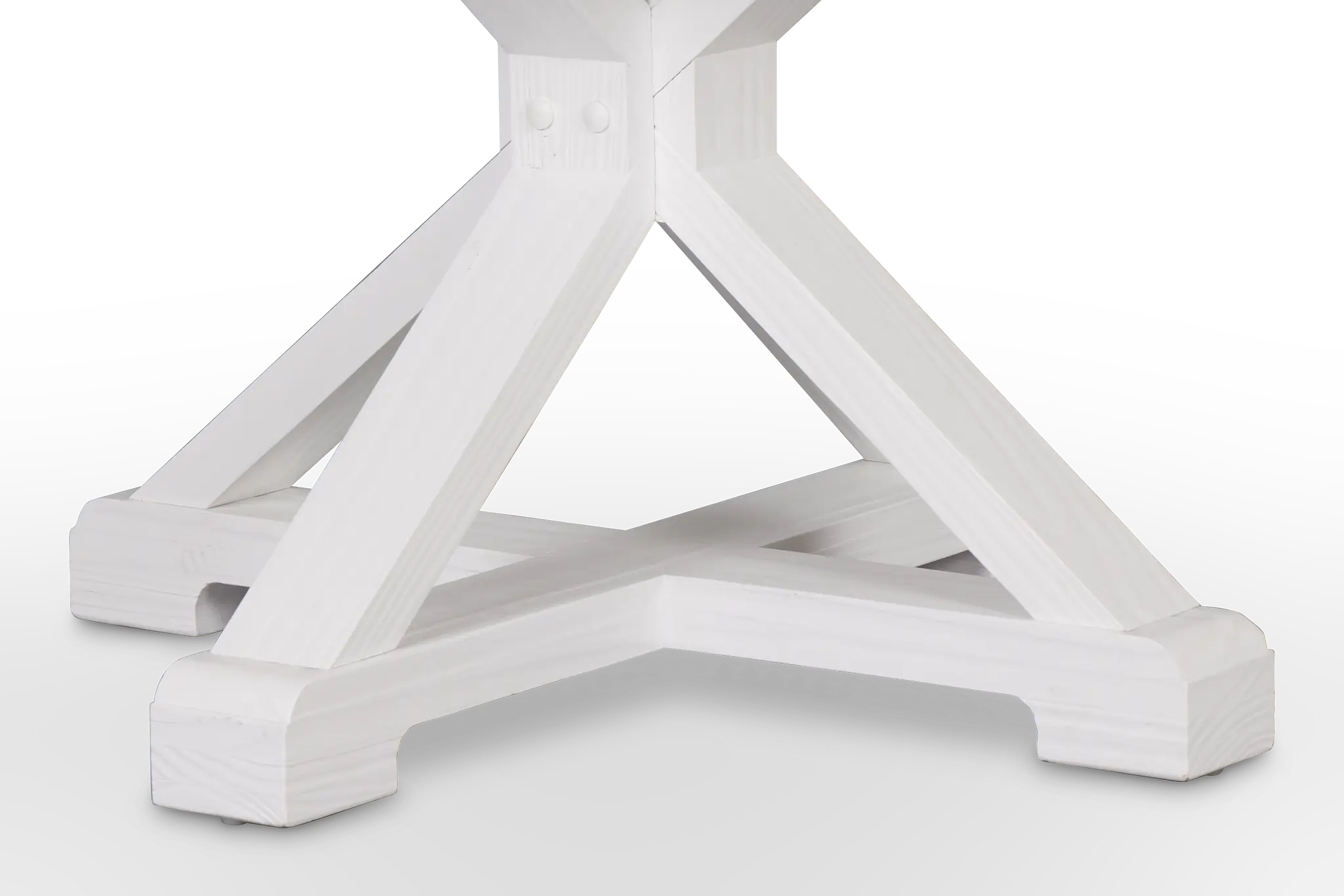 Nantucket Two-tone Light Tone Round Table Nantucket Two-tone Light Tone Round Table